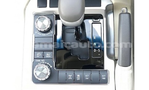 Buy Import Toyota Land Cruiser White Car in Import - Dubai in Clarendon Buy Import Toyota Land Cruiser White Car in Import - Dubai in Clarendon