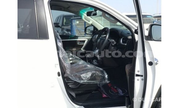 Buy Import Toyota Fortuner White Car in Import - Dubai in Clarendon Buy Import Toyota Fortuner White Car in Import - Dubai in Clarendon