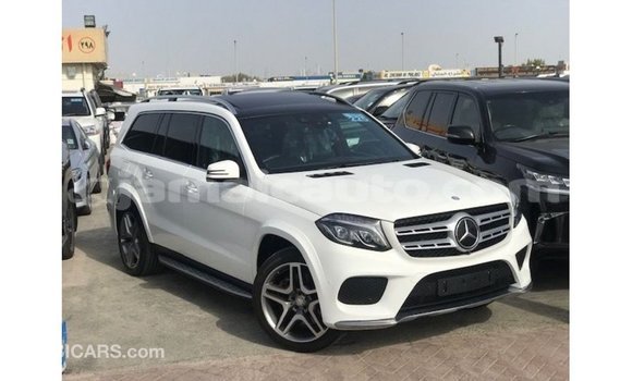 Buy Import Mercedes-Benz 190 (W201) White Car in Import - Dubai in Clarendon Buy Import Mercedes-Benz 190 (W201) White Car in Import - Dubai in Clarendon