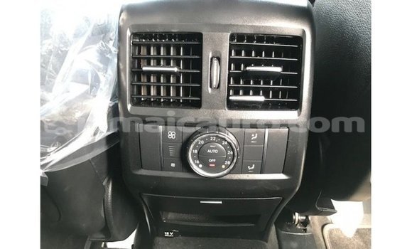 Buy Import Mercedes-Benz 190 (W201) White Car in Import - Dubai in Clarendon Buy Import Mercedes-Benz 190 (W201) White Car in Import - Dubai in Clarendon