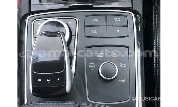 Buy Import Mercedes-Benz 190 (W201) White Car in Import - Dubai in Clarendon Buy Import Mercedes-Benz 190 (W201) White Car in Import - Dubai in Clarendon