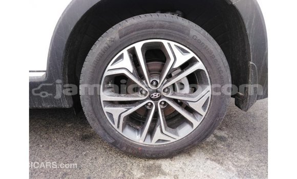 Acheter Import Voiture Hyundai Santa Fe Blanc à Import - Dubai, Clarendon Acheter Import Voiture Hyundai Santa Fe Blanc à Import - Dubai, Clarendon