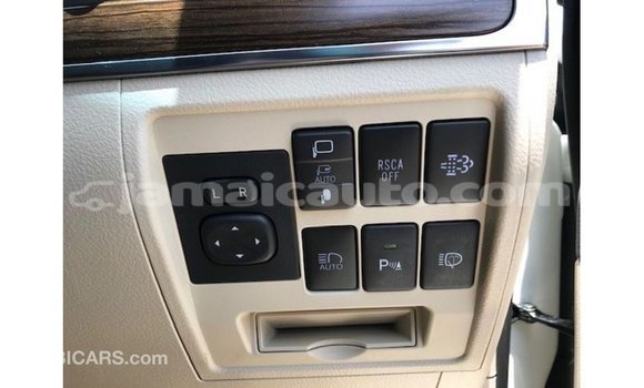 Buy Import Toyota Land Cruiser White Car in Import - Dubai in Clarendon Buy Import Toyota Land Cruiser White Car in Import - Dubai in Clarendon
