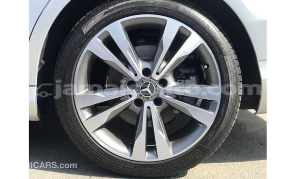 Buy Import Mercedes-Benz 200 Other Car in Import - Dubai in Clarendon Buy Import Mercedes-Benz 200 Other Car in Import - Dubai in Clarendon