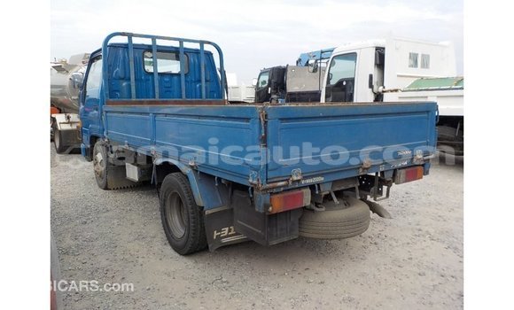 Buy Import Toyota Dyna Blue Car in Import - Dubai in Clarendon Buy Import Toyota Dyna Blue Car in Import - Dubai in Clarendon