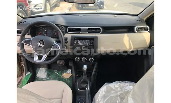 Acheter Import Voiture Renault Duster Beige à Import - Dubai, Clarendon Acheter Import Voiture Renault Duster Beige à Import - Dubai, Clarendon