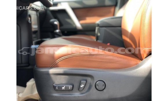 Acheter Import Voiture Toyota Prado Noir à Import - Dubai, Clarendon Acheter Import Voiture Toyota Prado Noir à Import - Dubai, Clarendon