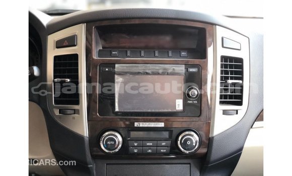Buy Import Mitsubishi Pajero Other Car in Import - Dubai in Clarendon Buy Import Mitsubishi Pajero Other Car in Import - Dubai in Clarendon