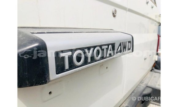 Buy Import Toyota Land Cruiser White Car in Import - Dubai in Clarendon Buy Import Toyota Land Cruiser White Car in Import - Dubai in Clarendon
