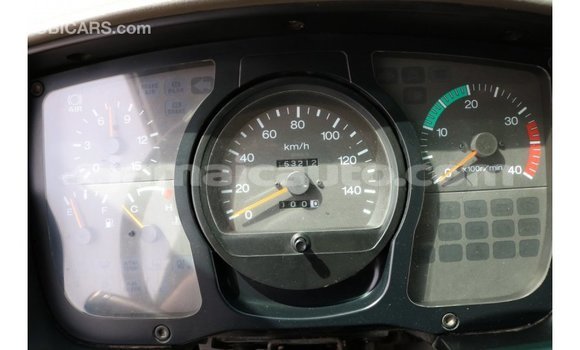 Buy Import Nissan Evalia White Truck in Import - Dubai in Clarendon