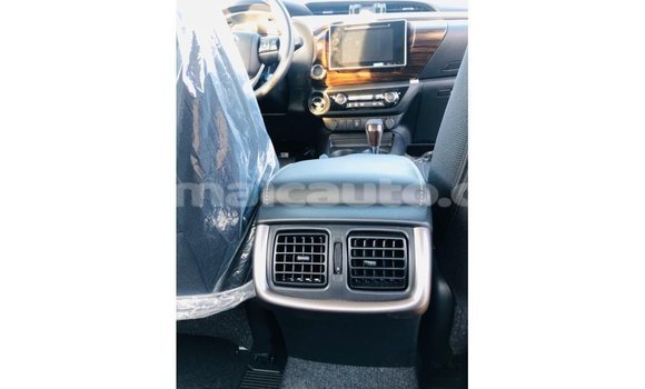 Buy Import Toyota Hilux White Car in Import - Dubai in Clarendon Buy Import Toyota Hilux White Car in Import - Dubai in Clarendon