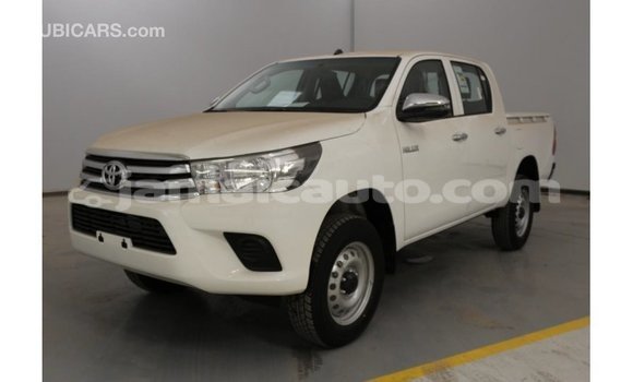Buy Import Toyota Hilux White Car in Import - Dubai in Clarendon Buy Import Toyota Hilux White Car in Import - Dubai in Clarendon