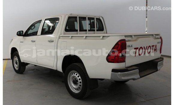 Buy Import Toyota Hilux White Car in Import - Dubai in Clarendon Buy Import Toyota Hilux White Car in Import - Dubai in Clarendon