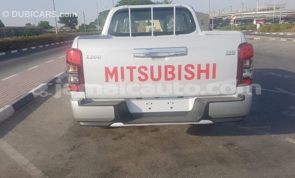 Buy Import Mitsubishi L200 White Car in Import - Dubai in Clarendon Buy Import Mitsubishi L200 White Car in Import - Dubai in Clarendon