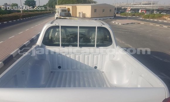Buy Import Mitsubishi L200 White Car in Import - Dubai in Clarendon Buy Import Mitsubishi L200 White Car in Import - Dubai in Clarendon