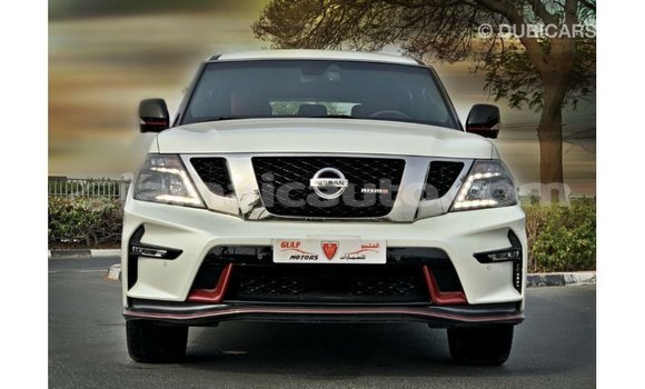 Buy Import Nissan Patrol White Car in Import - Dubai in Clarendon Buy Import Nissan Patrol White Car in Import - Dubai in Clarendon