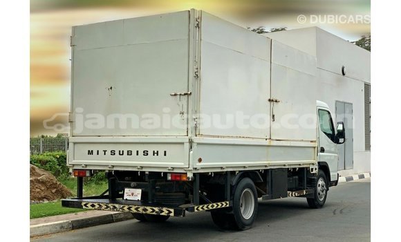 Buy Import Mitsubishi Carisma White Car in Import - Dubai in Clarendon Buy Import Mitsubishi Carisma White Car in Import - Dubai in Clarendon
