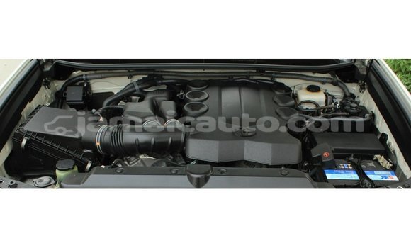 Buy Import Toyota Prado White Car in Import - Dubai in Clarendon Buy Import Toyota Prado White Car in Import - Dubai in Clarendon