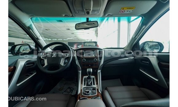 Buy Import Mitsubishi Montero Black Car in Import - Dubai in Clarendon Buy Import Mitsubishi Montero Black Car in Import - Dubai in Clarendon