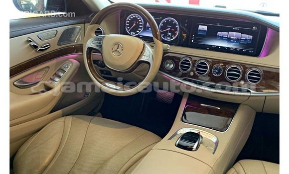 Buy Import Mercedes-Benz 190 (W201) Black Car in Import - Dubai in Clarendon Buy Import Mercedes-Benz 190 (W201) Black Car in Import - Dubai in Clarendon