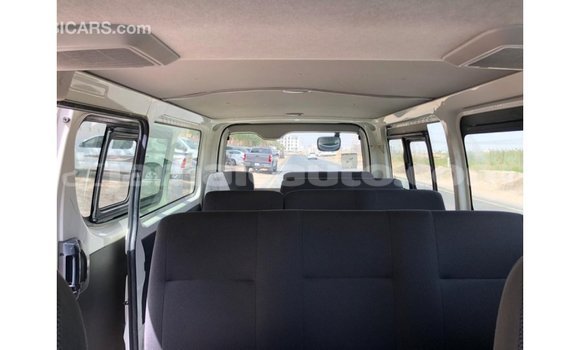 Buy Import Toyota Hiace White Car in Import - Dubai in Clarendon Buy Import Toyota Hiace White Car in Import - Dubai in Clarendon