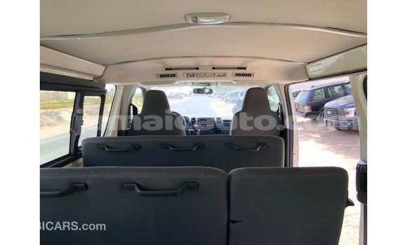 Buy Import Toyota Hiace White Car in Import - Dubai in Clarendon Buy Import Toyota Hiace White Car in Import - Dubai in Clarendon