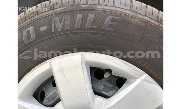 Buy Import Toyota Hiace White Car in Import - Dubai in Clarendon Buy Import Toyota Hiace White Car in Import - Dubai in Clarendon