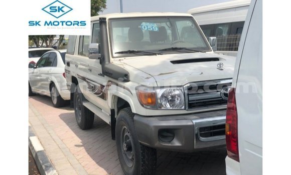 Acheter Import Voiture Toyota Land Cruiser Autre à Import - Dubai, Clarendon Acheter Import Voiture Toyota Land Cruiser Autre à Import - Dubai, Clarendon