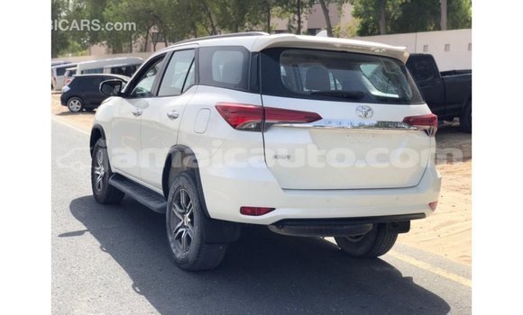 Buy Import Toyota Fortuner White Car in Import - Dubai in Clarendon Buy Import Toyota Fortuner White Car in Import - Dubai in Clarendon