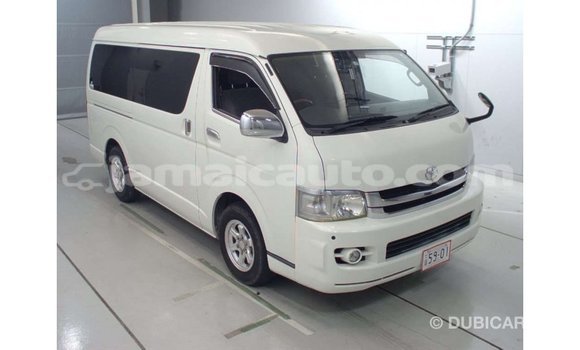Buy Import Toyota Regius White Car in Import - Dubai in Clarendon Buy Import Toyota Regius White Car in Import - Dubai in Clarendon