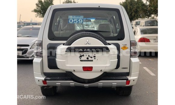 Buy Import Mitsubishi Pajero White Car in Import - Dubai in Clarendon Buy Import Mitsubishi Pajero White Car in Import - Dubai in Clarendon