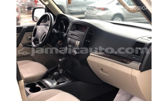 Buy Import Mitsubishi Pajero White Car in Import - Dubai in Clarendon Buy Import Mitsubishi Pajero White Car in Import - Dubai in Clarendon