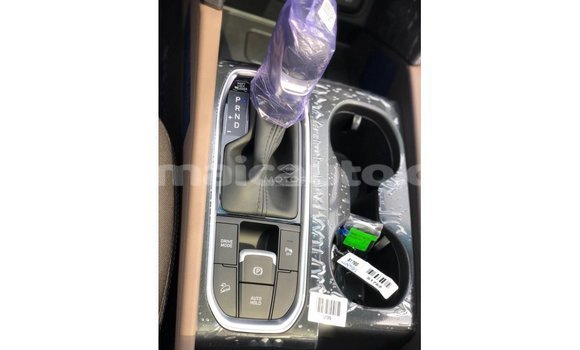 Buy Import Hyundai Santa Fe Red Car in Import - Dubai in Clarendon Buy Import Hyundai Santa Fe Red Car in Import - Dubai in Clarendon