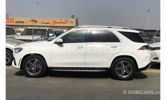 Buy Import Mercedes-Benz GLE White Car in Import - Dubai in Clarendon Buy Import Mercedes-Benz GLE White Car in Import - Dubai in Clarendon