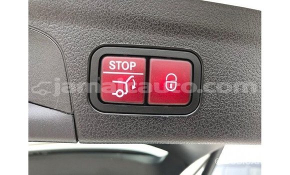 Buy Import Mercedes-Benz GLE White Car in Import - Dubai in Clarendon Buy Import Mercedes-Benz GLE White Car in Import - Dubai in Clarendon