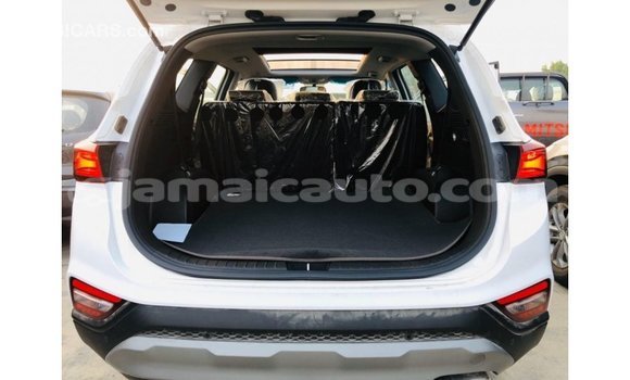 Buy Import Hyundai Santa Fe White Car in Import - Dubai in Clarendon Buy Import Hyundai Santa Fe White Car in Import - Dubai in Clarendon