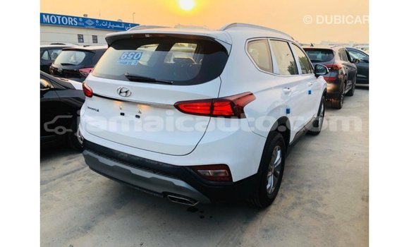 Buy Import Hyundai Santa Fe White Car in Import - Dubai in Clarendon Buy Import Hyundai Santa Fe White Car in Import - Dubai in Clarendon