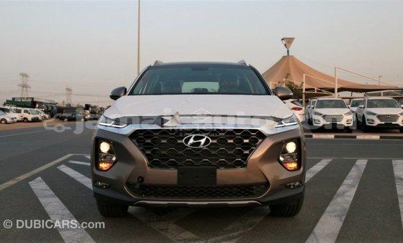 Acheter Import Voiture Hyundai Santa Fe Marron à Import - Dubai, Clarendon Acheter Import Voiture Hyundai Santa Fe Marron à Import - Dubai, Clarendon