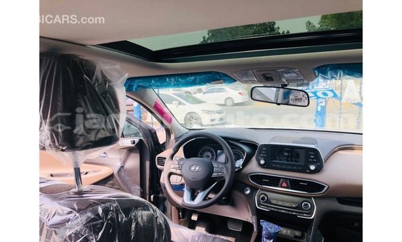 Buy Import Hyundai Santa Fe Green Car in Import - Dubai in Clarendon Buy Import Hyundai Santa Fe Green Car in Import - Dubai in Clarendon