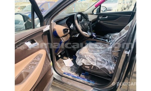 Buy Import Hyundai Santa Fe Green Car in Import - Dubai in Clarendon Buy Import Hyundai Santa Fe Green Car in Import - Dubai in Clarendon
