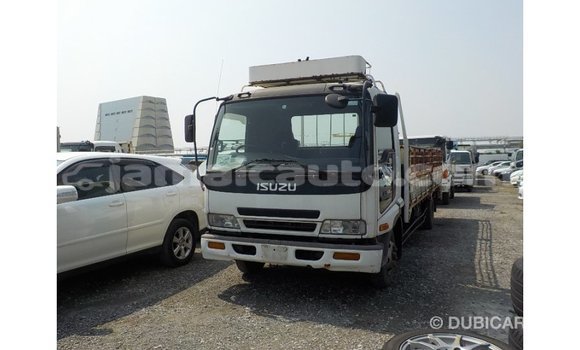 Buy Import Isuzu FTR 850 White Truck in Import - Dubai in Clarendon Buy Import Isuzu FTR 850 White Truck in Import - Dubai in Clarendon