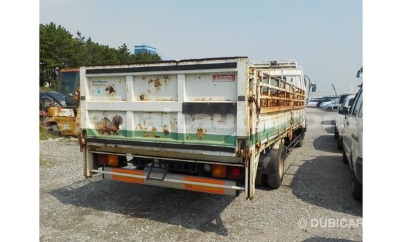 Buy Import Isuzu FTR 850 White Truck in Import - Dubai in Clarendon Buy Import Isuzu FTR 850 White Truck in Import - Dubai in Clarendon