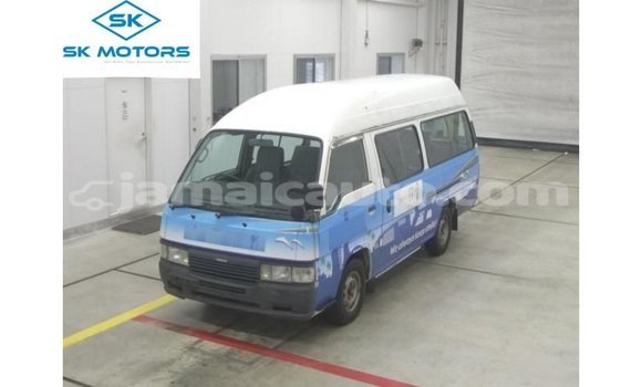 Buy Import Nissan Caravan White Car in Import - Dubai in Clarendon