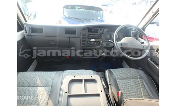 Buy Import Nissan Caravan White Car in Import - Dubai in Clarendon Buy Import Nissan Caravan White Car in Import - Dubai in Clarendon