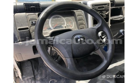 Acheter Import Voiture Mitsubishi i Blanc à Import - Dubai, Clarendon Acheter Import Voiture Mitsubishi i Blanc à Import - Dubai, Clarendon