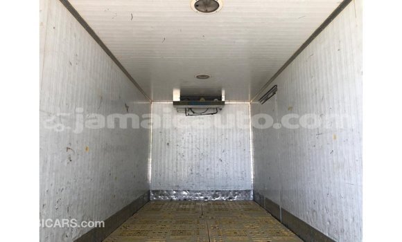 Acheter Import Voiture Mitsubishi i Blanc à Import - Dubai, Clarendon Acheter Import Voiture Mitsubishi i Blanc à Import - Dubai, Clarendon