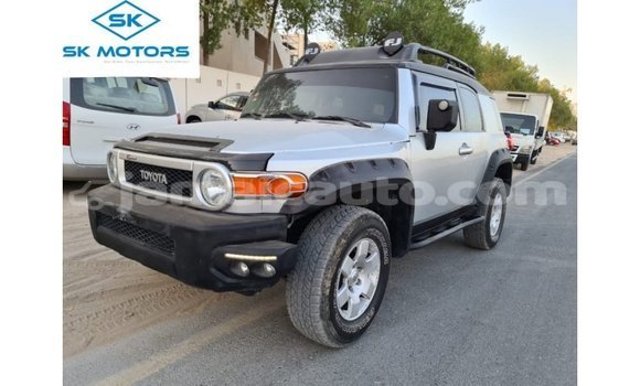 Acheter Import Voiture Toyota FJ Cruiser Autre à Import - Dubai, Clarendon