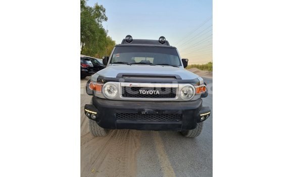 Buy Import Toyota FJ Cruiser Other Car in Import - Dubai in Clarendon Buy Import Toyota FJ Cruiser Other Car in Import - Dubai in Clarendon