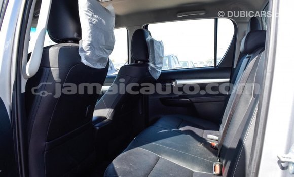 Buy Import Toyota Hilux Other Car in Import - Dubai in Clarendon Buy Import Toyota Hilux Other Car in Import - Dubai in Clarendon