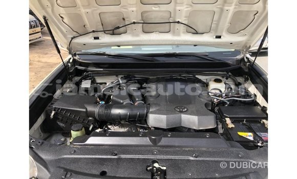 Buy Import Toyota Prado White Car in Import - Dubai in Clarendon Buy Import Toyota Prado White Car in Import - Dubai in Clarendon